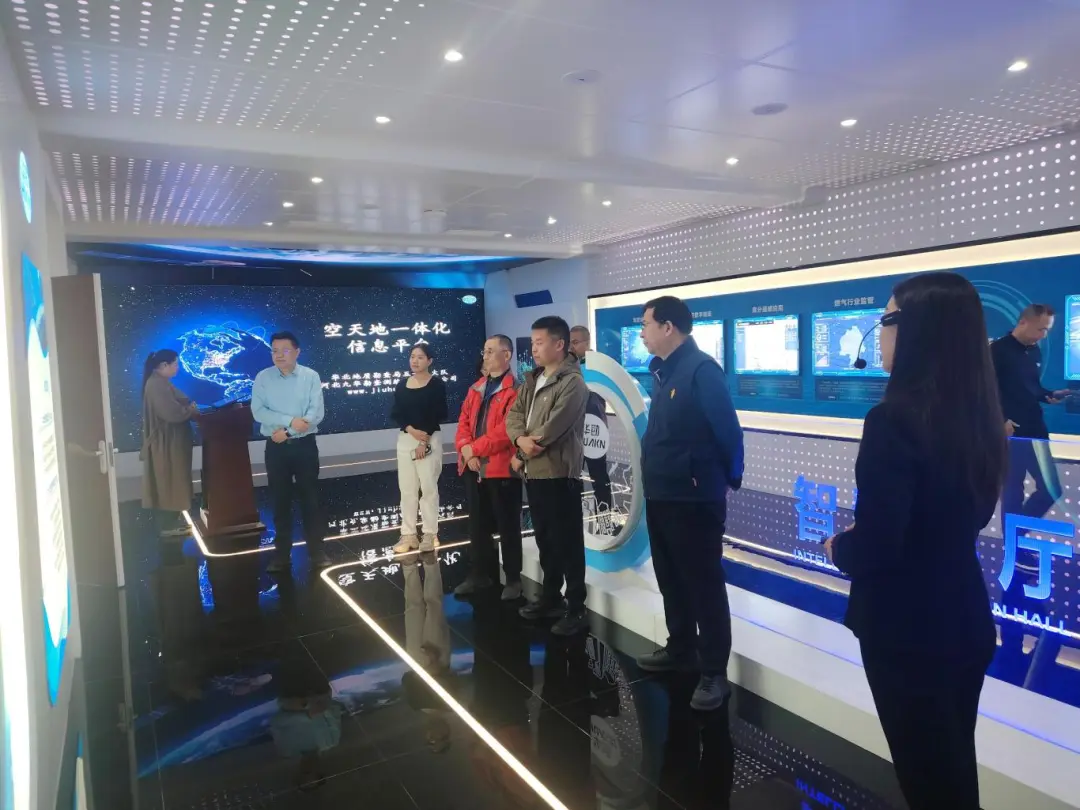 探討技術(shù)互通及項(xiàng)目合作可行性